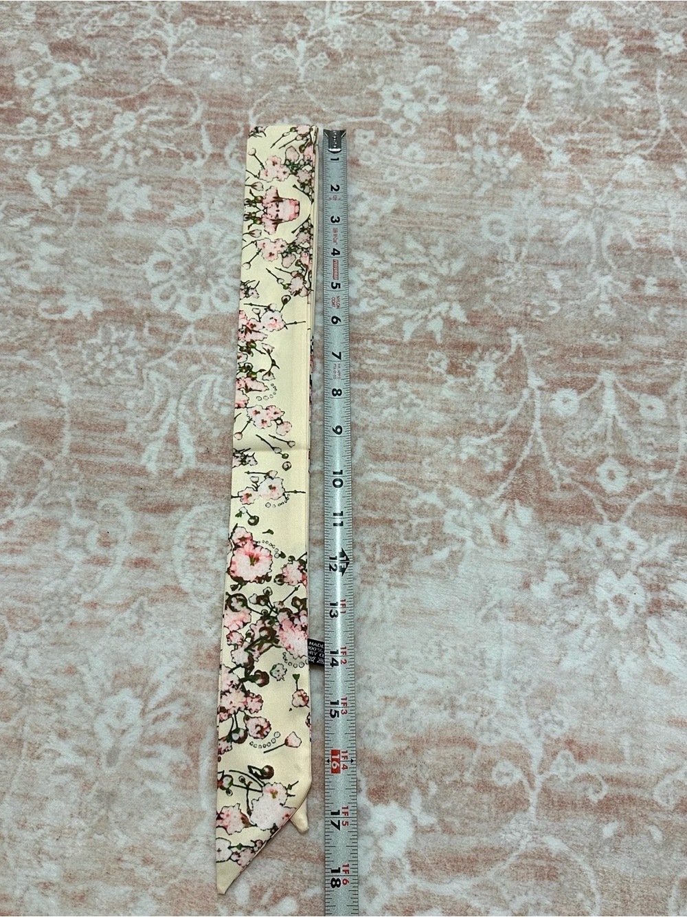 NEW 🌸 Satin Floral Twilly Scarf Tie - Picture 3 of 8